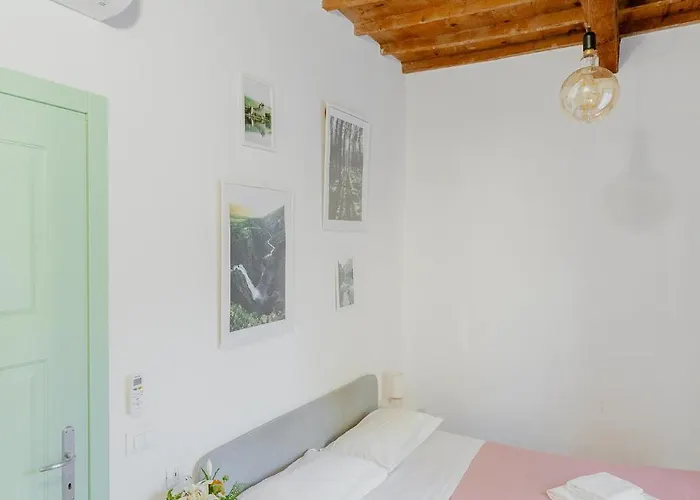 David's Steps From Accademia Gallery Apartament Florencja